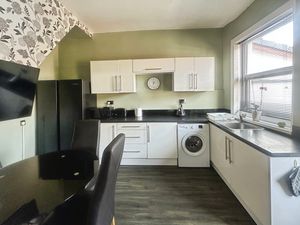 Photo 10- click for photo gallery